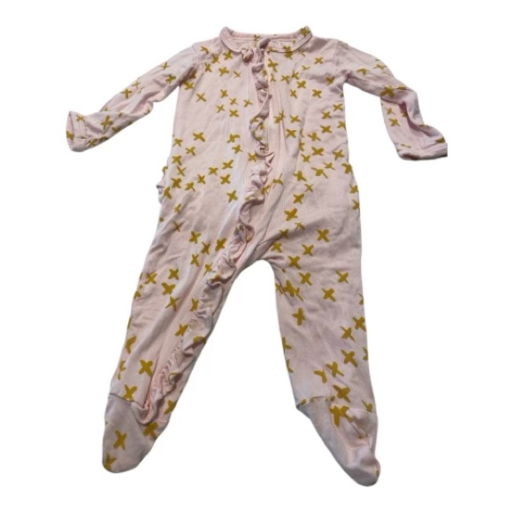 Spearmint LOVE ruffle zip footie 0-3 mos